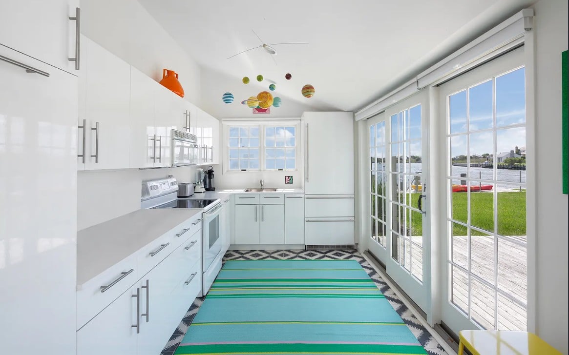 97 Dune Rd
