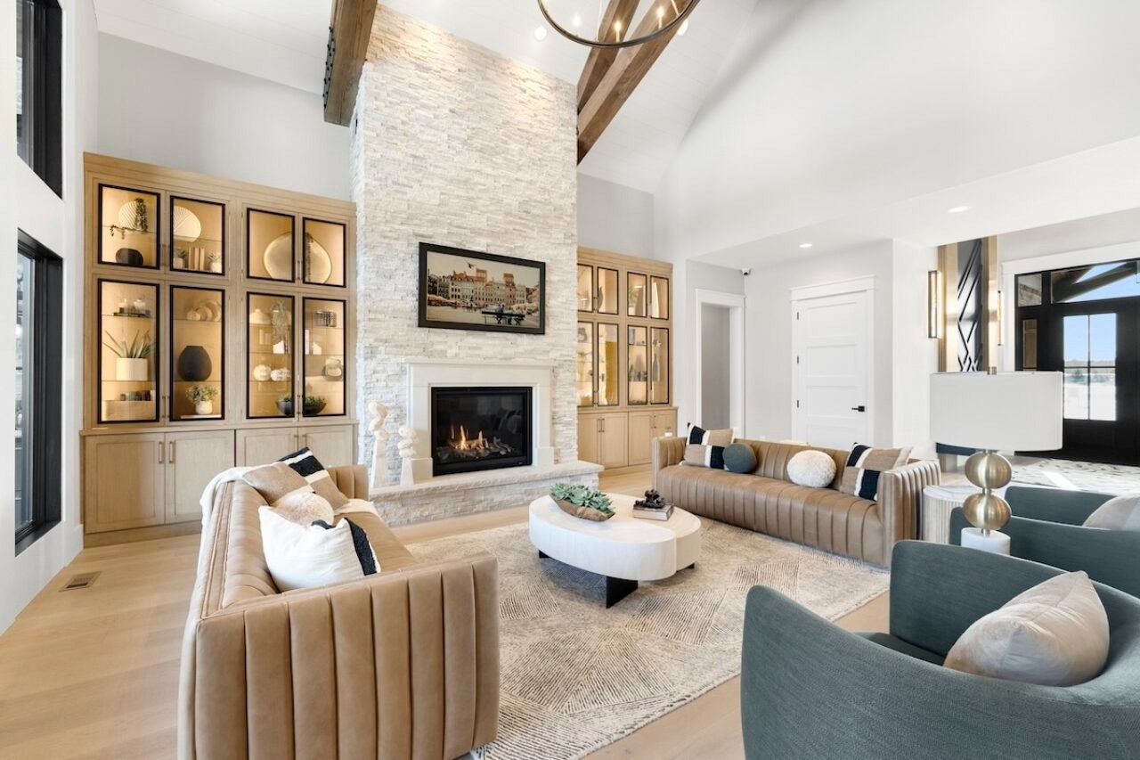 The Monaco at 569 Outline Trail