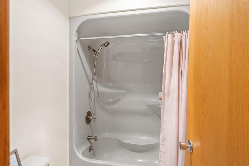 Ferry Rd, Lake Charlevoix