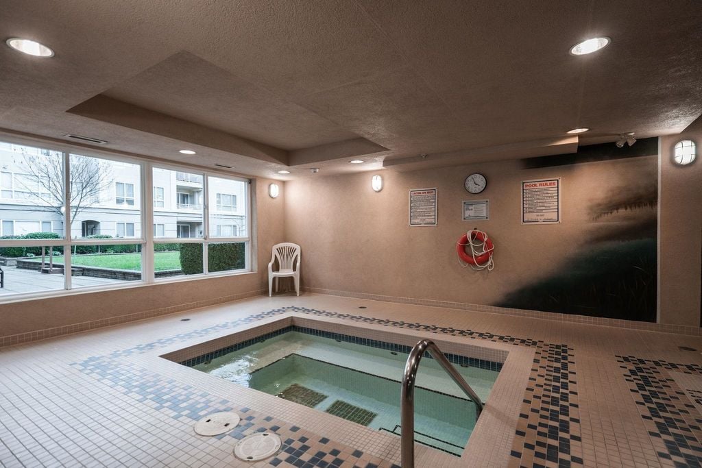 3098 Guildford Wy, #426