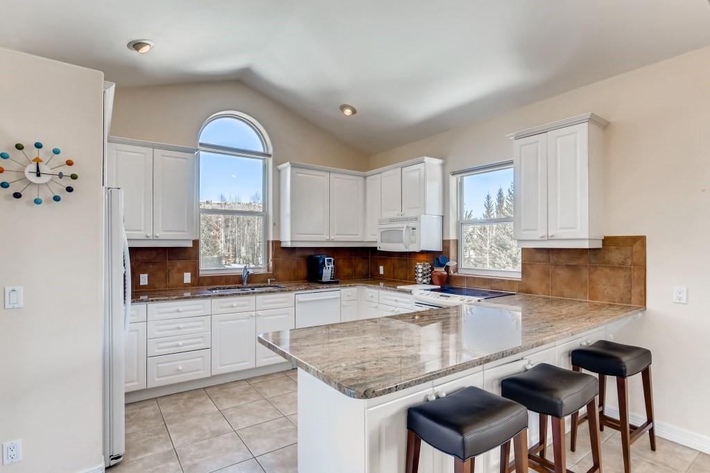 928 A Lakepoint Cir, #A