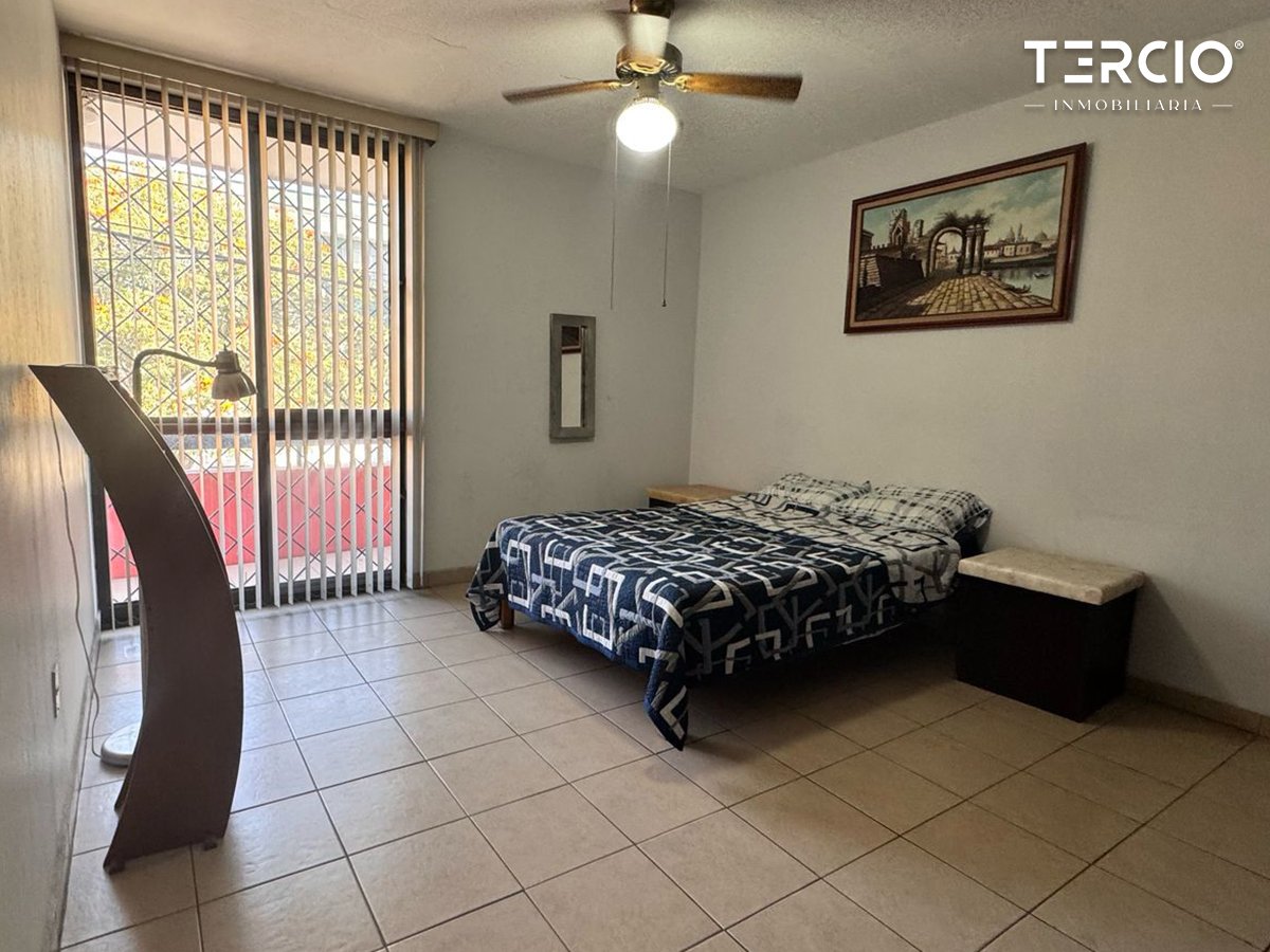 Departamento en Renta para uso Comercial en Santa Tere $18,000.00 MN