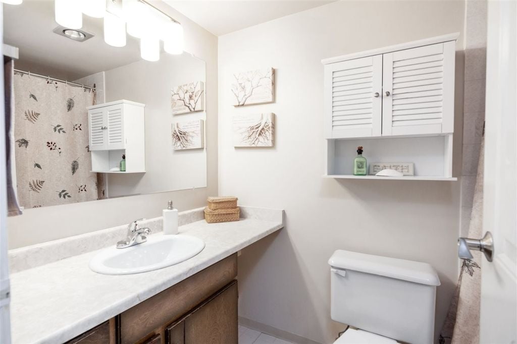 1877 W 5th Ave, #302