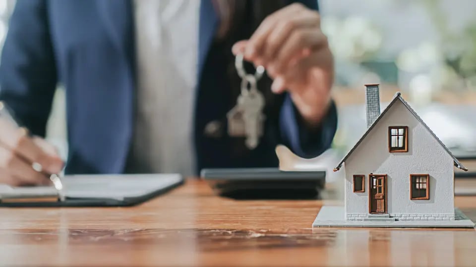 What Buyers Should Know About Closing Costs