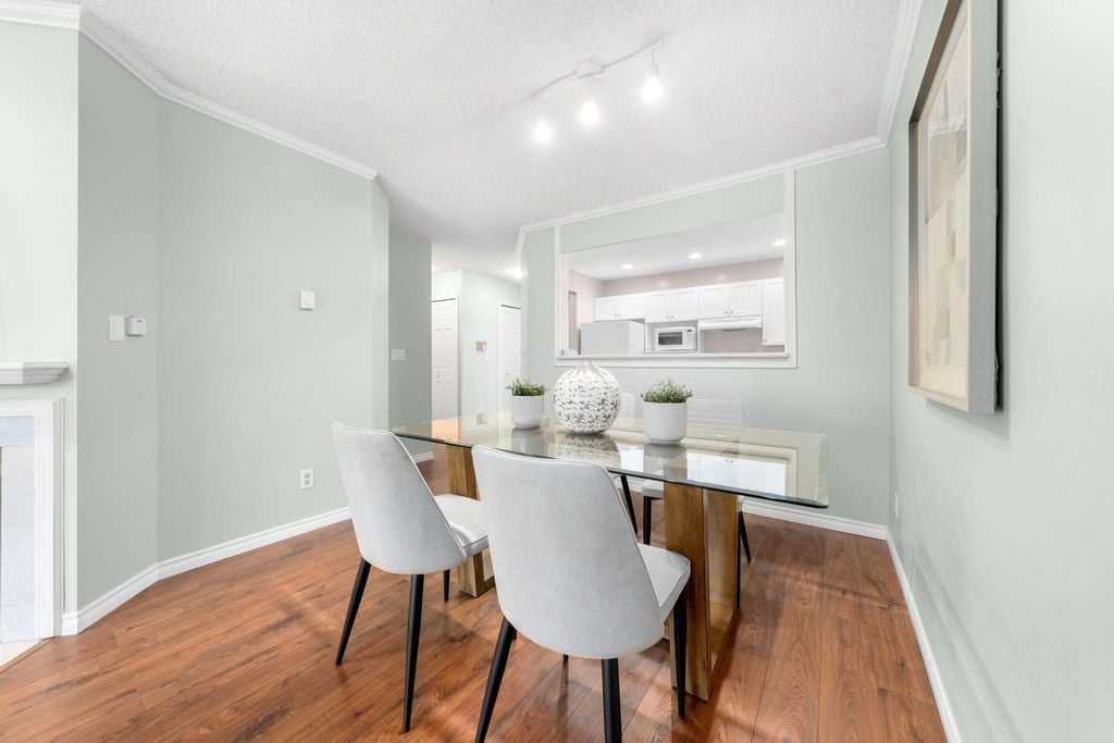 2800 Chesterfield Ave, #406
