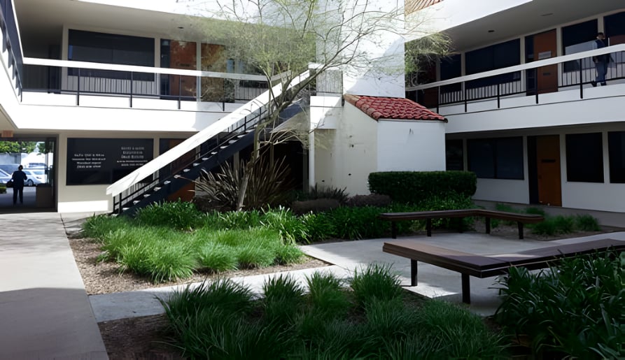 10717-17737 Camino Ruiz