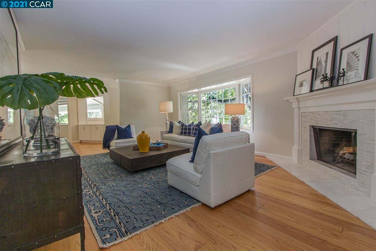 14 Scenic Ct