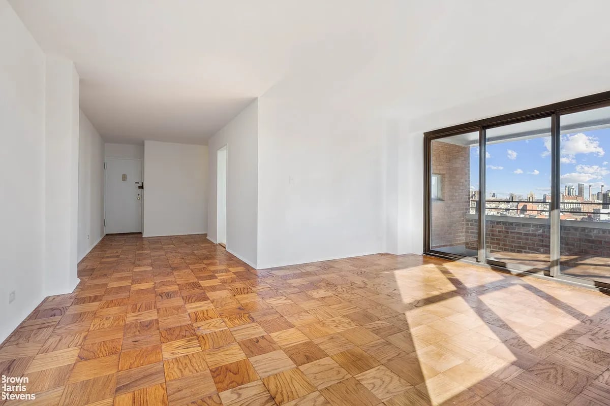 417 Grand St, #D1403