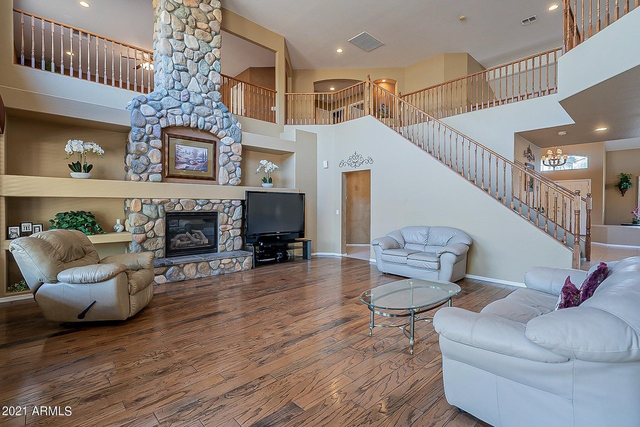 1709 E Kaibab Dr