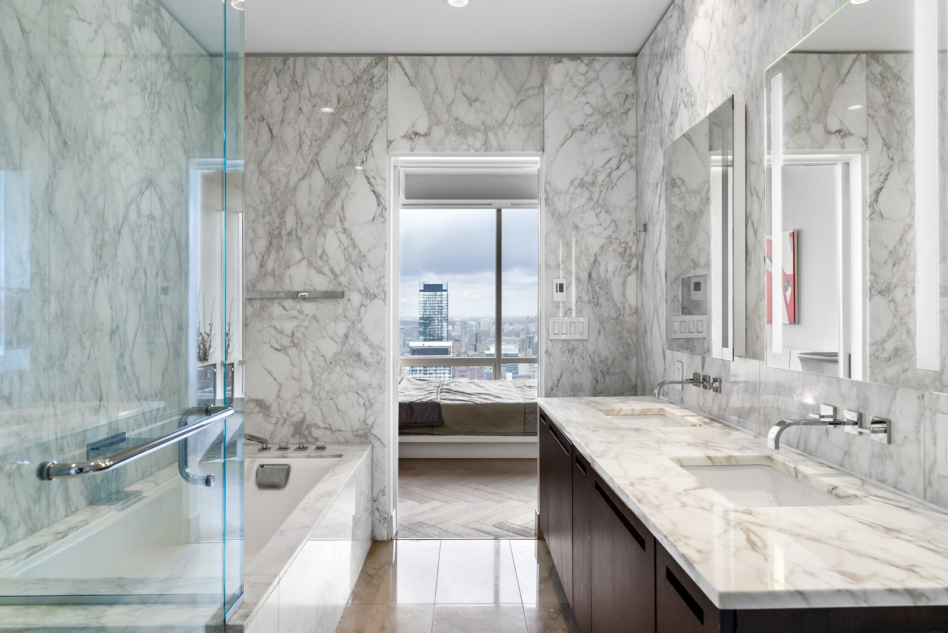 Suite 5804- 180 University Avenue