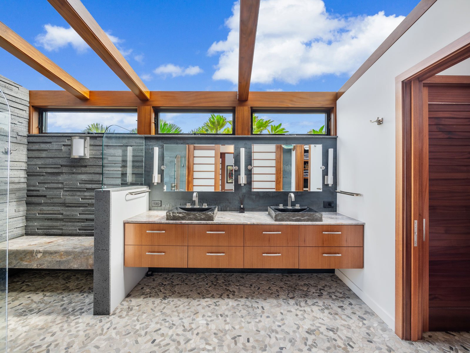 NANAINA KAI ESTATE
