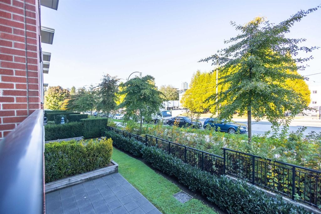 7088 14th Ave, #227