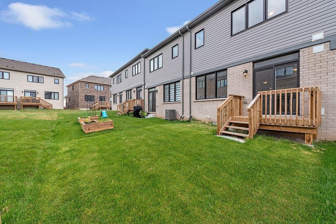 102 Granville Crescent