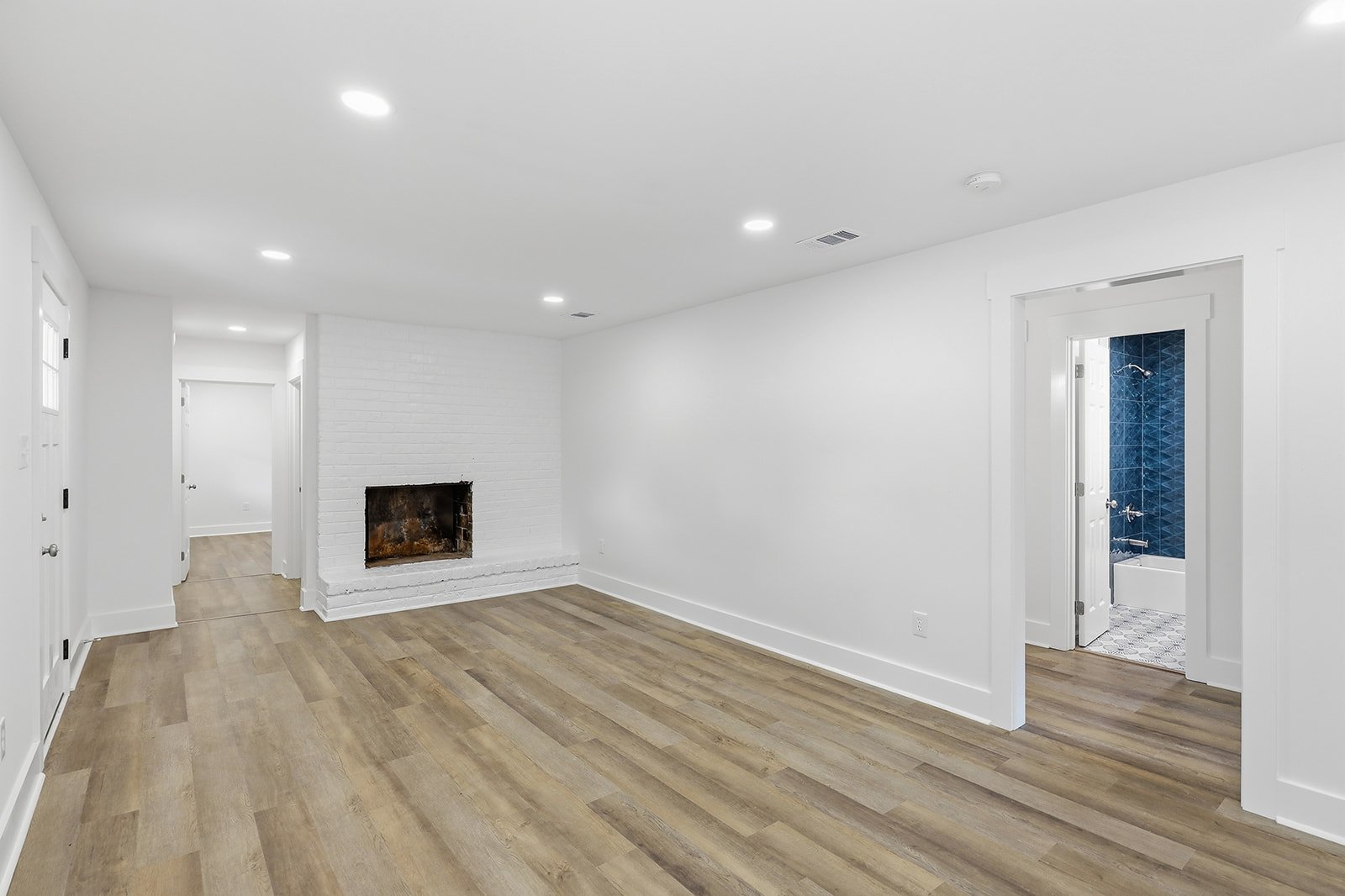2156 New York Avenue