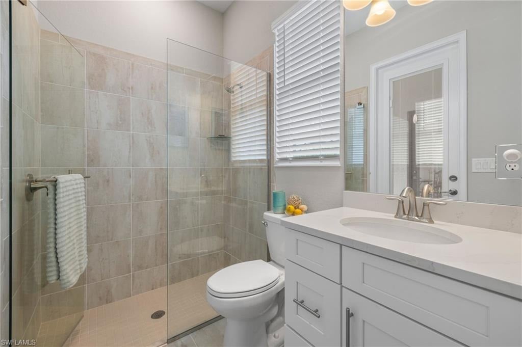 14696 Blue Bay Cir