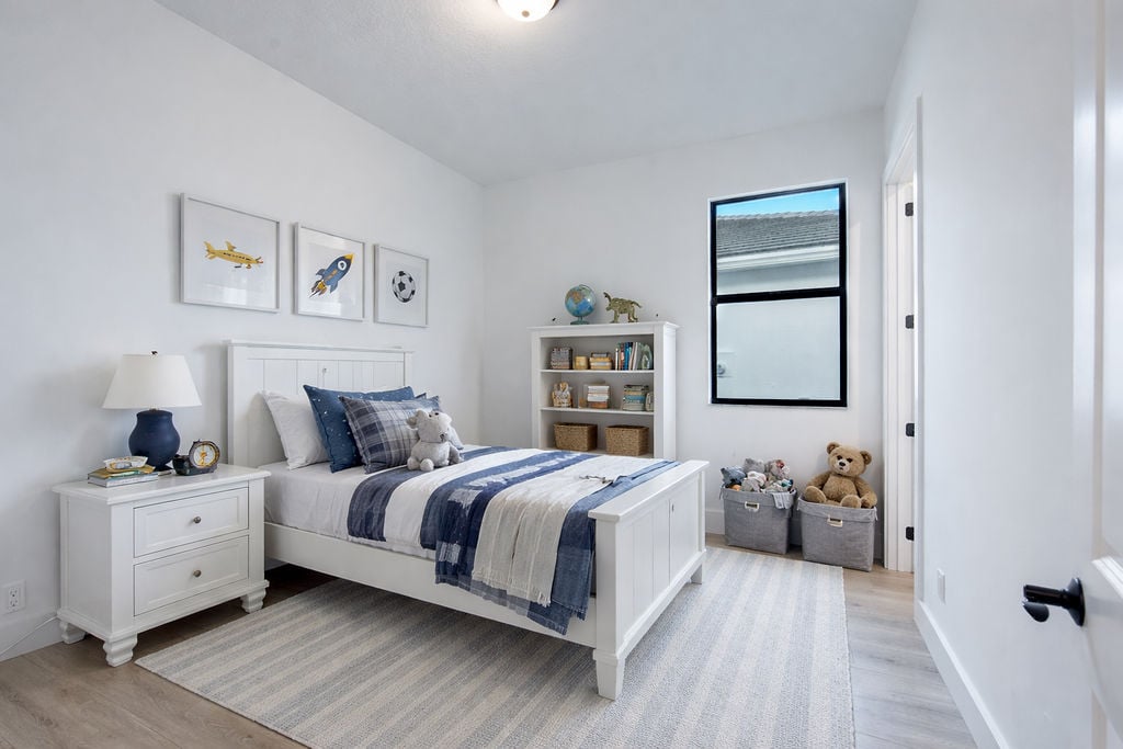 2293 SE Canopy Cove Lane