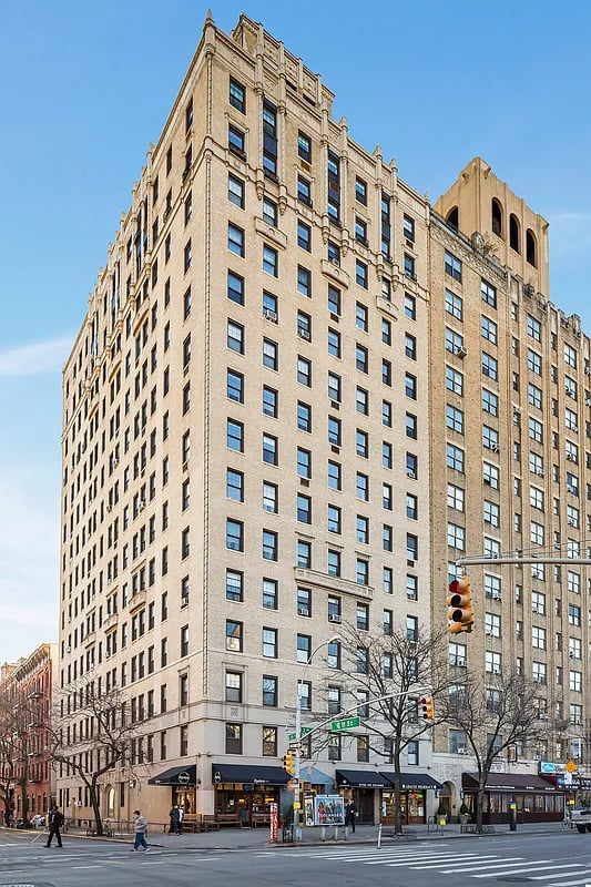 170 Second Ave, #10B