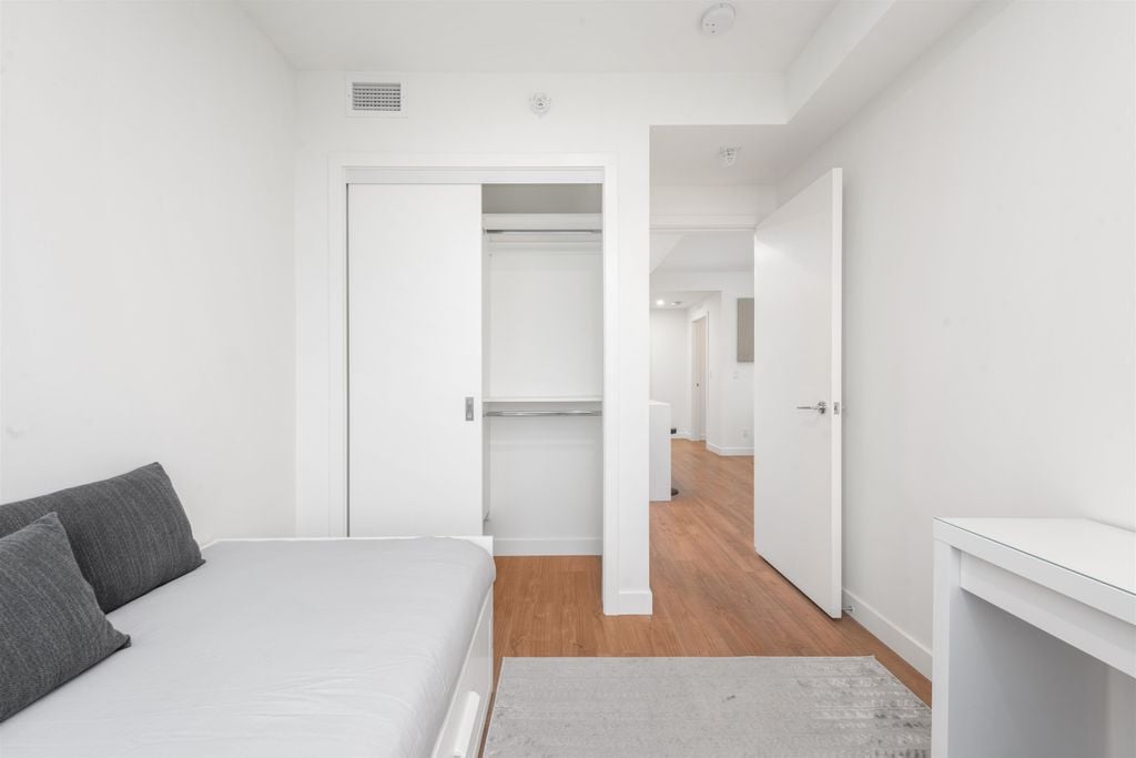 585 Austin Ave, #2103