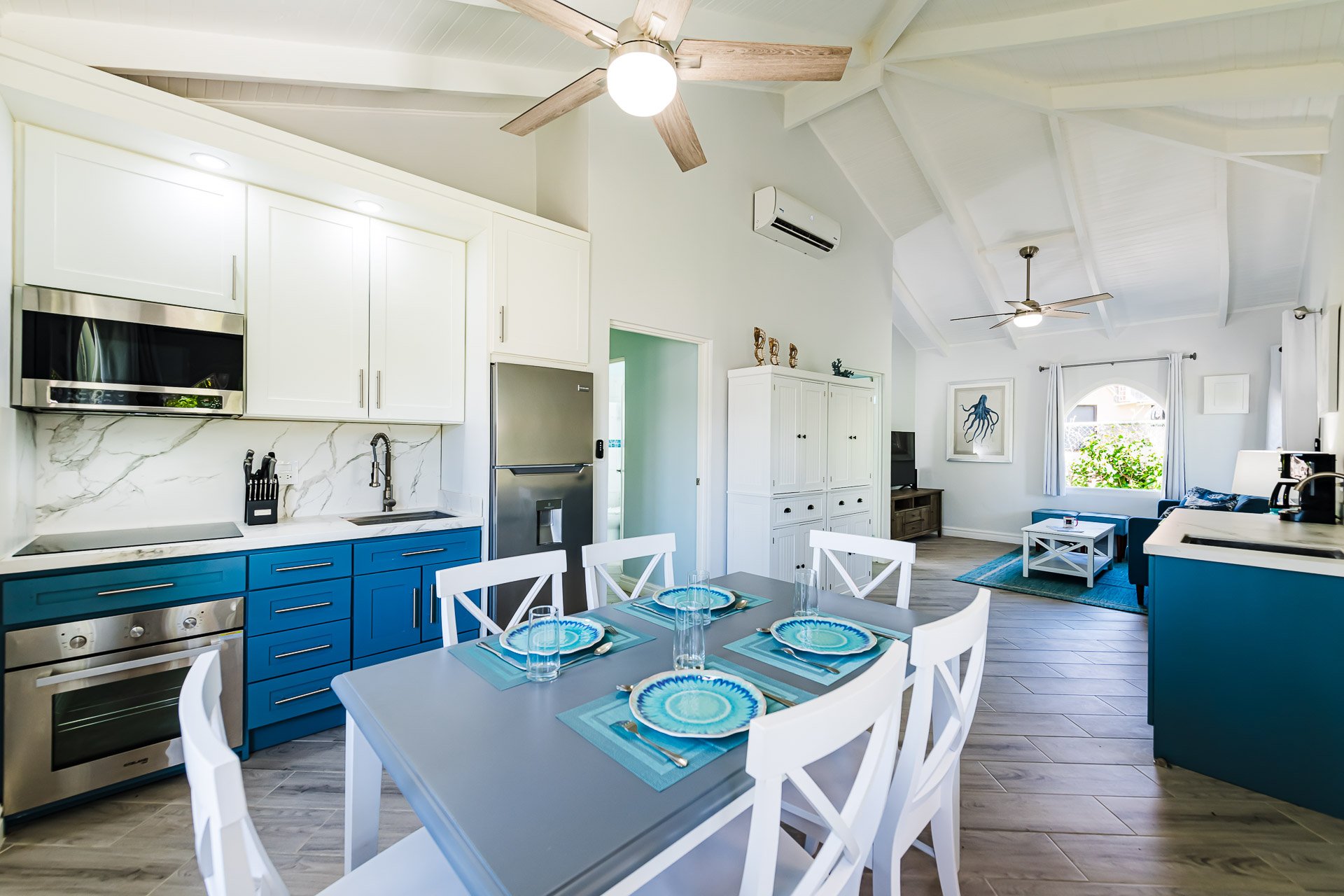 Casa Colibri Villaggio II – Unit 412B | Beautifully Remodeled Tropical Retreat in Potrero