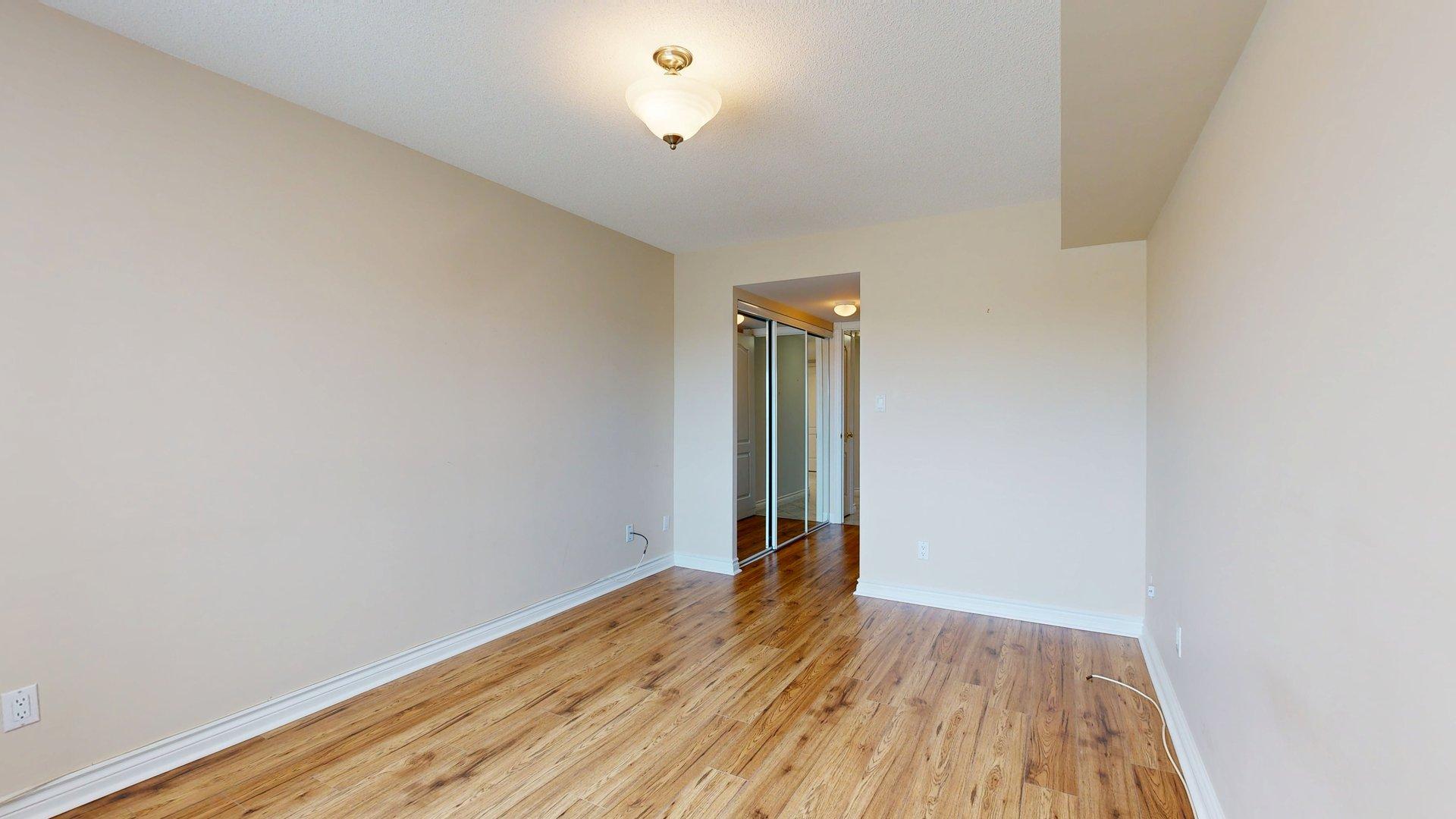 850 Steeles Avenue W Unit: 709