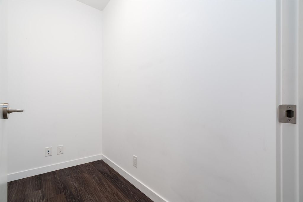 933 E Hastings St, #716