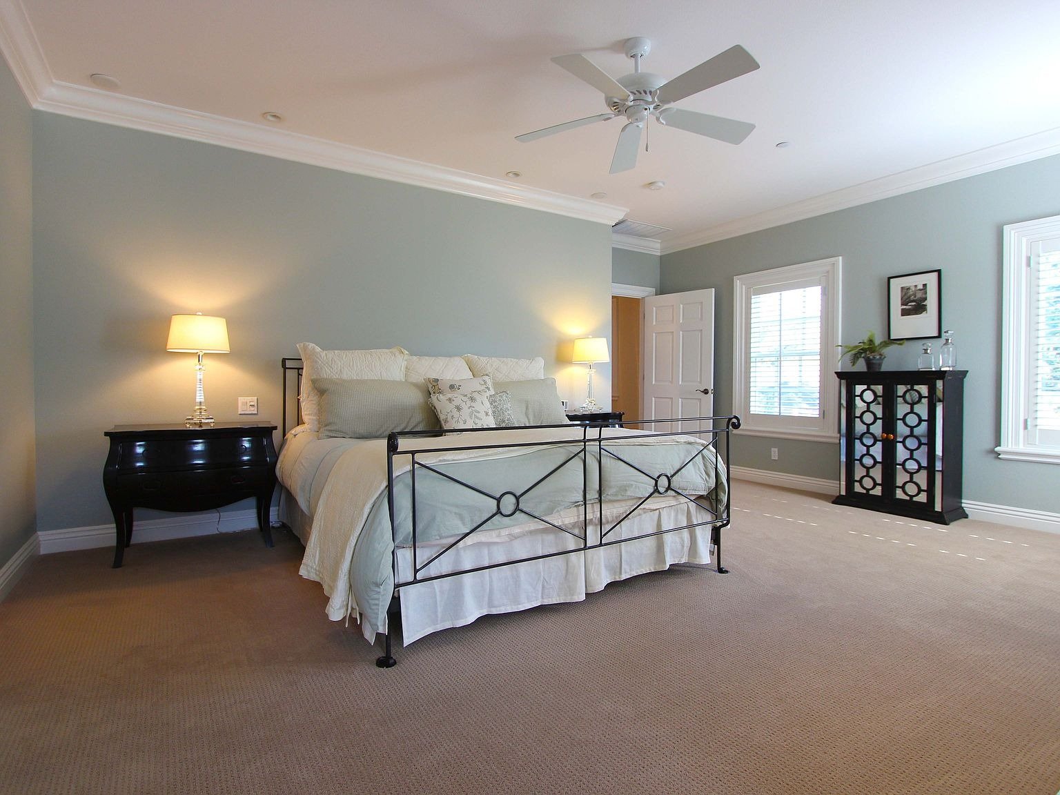 23 Sanford Ln
