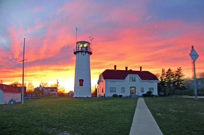 Chatham Lighthouse: A Beacon of History on Cape Cod
