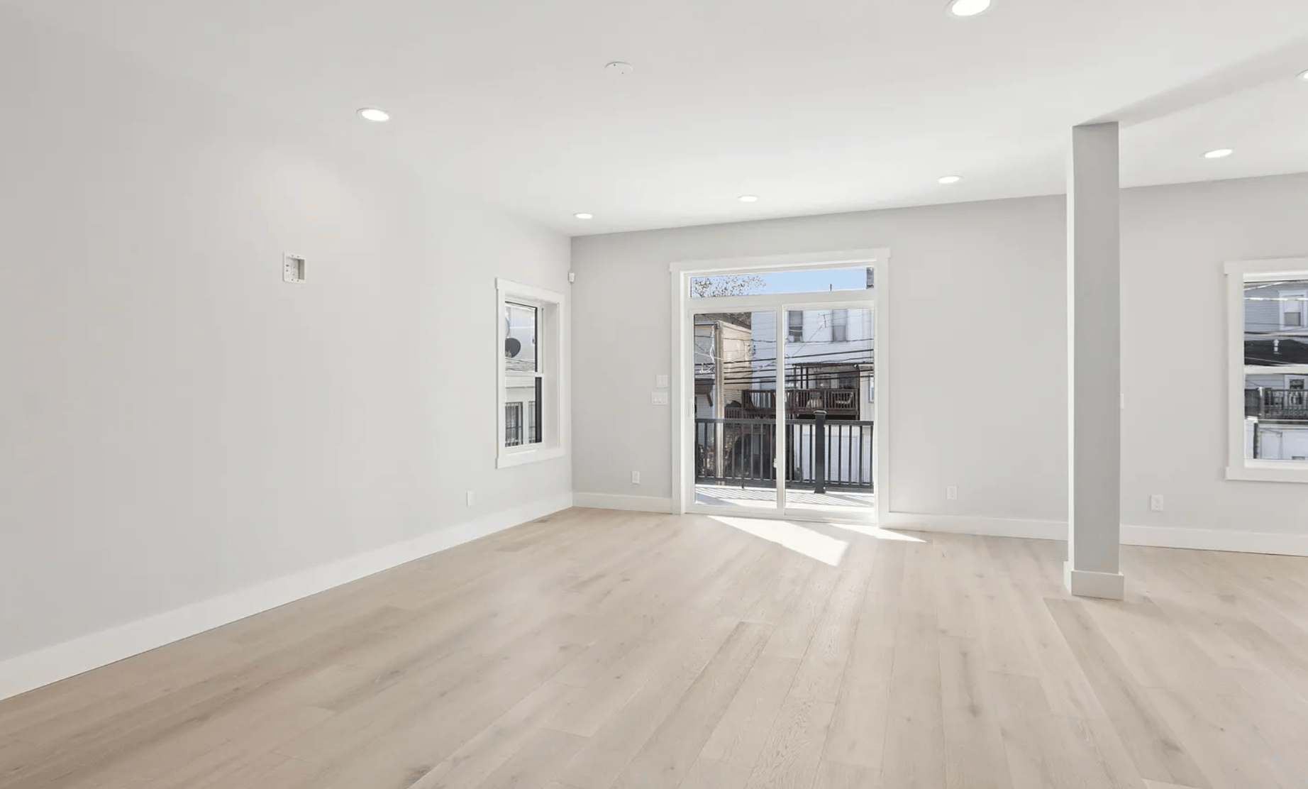 39 S Annapolis Ave #A