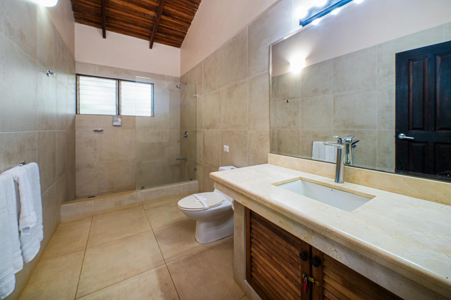 Villa Orquidea #17 | Charming 2-Bedroom Tropical Villa with Private Pool, Steps from Playa Langosta
