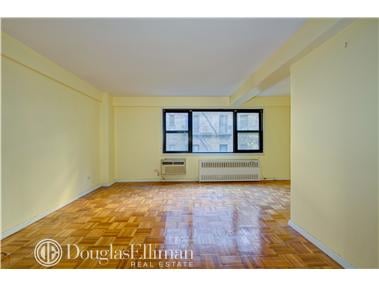 335 E 51st St, #3G