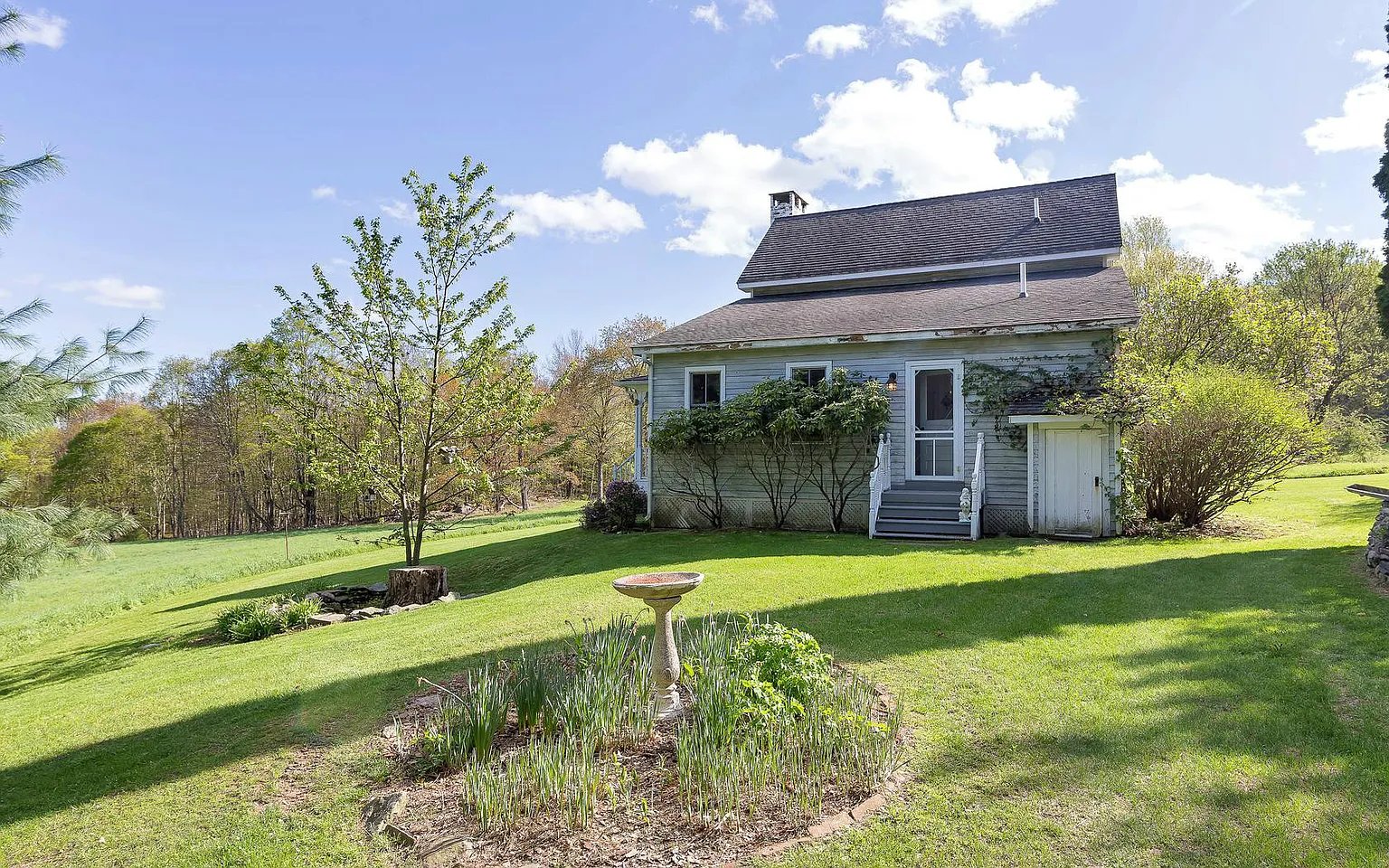 90 Steam Hollow Rd