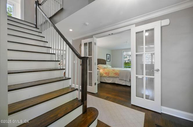 37 Ridgeview Ave
