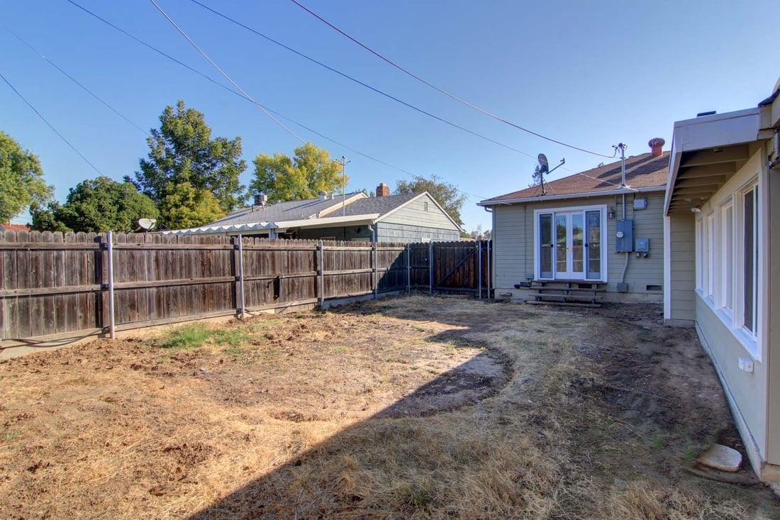 Just Listed! Near Tahoe Park with HUGE Bonus Room!