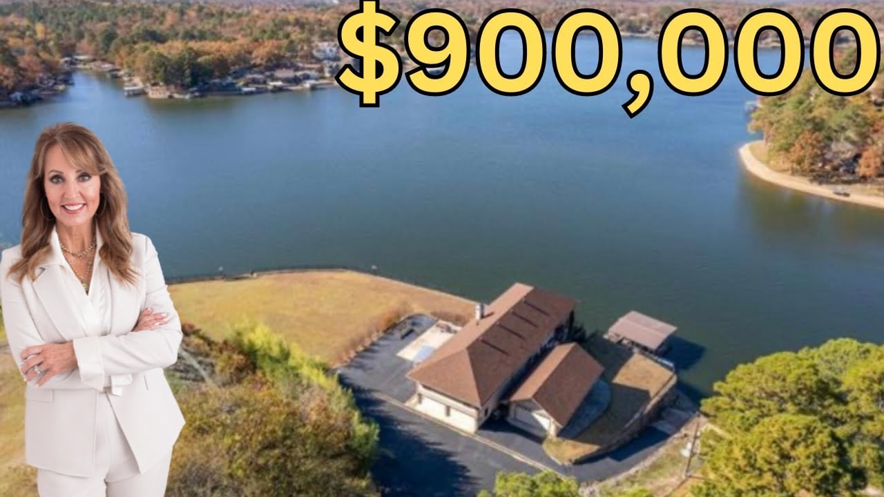 BEAUTIFUL LAKE HAMILTON HOME ON MAIN CHANNEL!