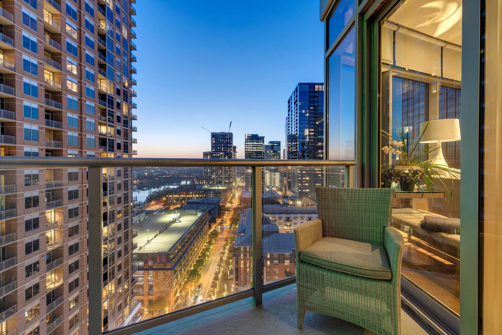 200 Congress Avenue #19AC