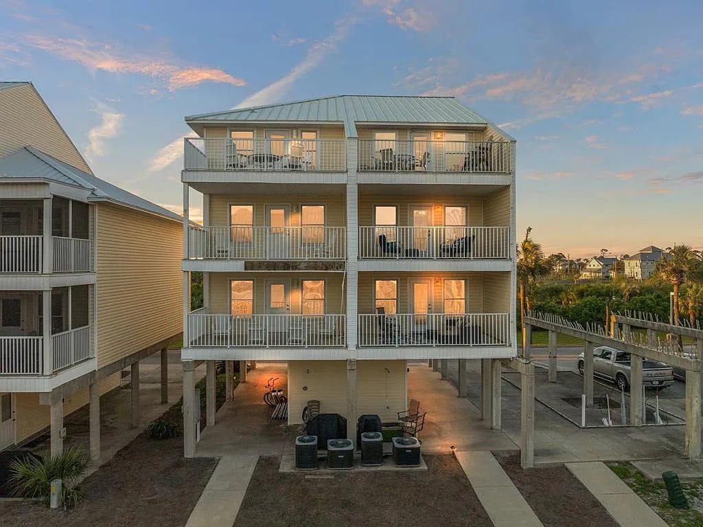 622 Seacliff