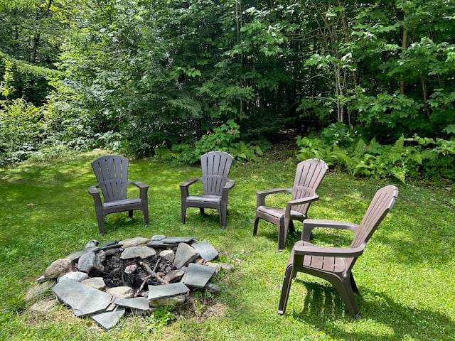 29 Old Weston Mountain Rd