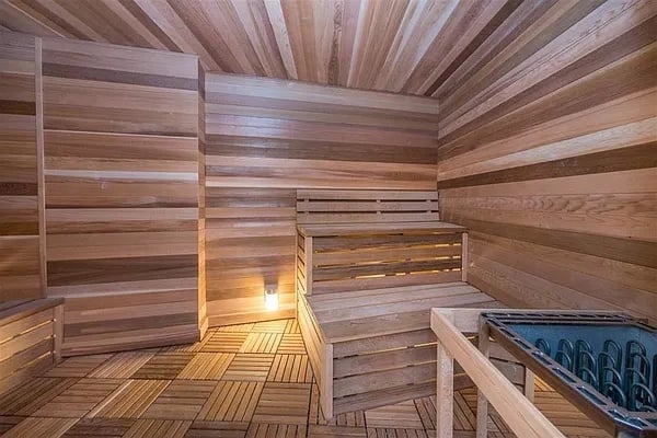 Waterfront Penthouse at Nine on the Hudson 