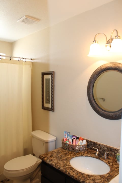 2910 Simitan Dr. 