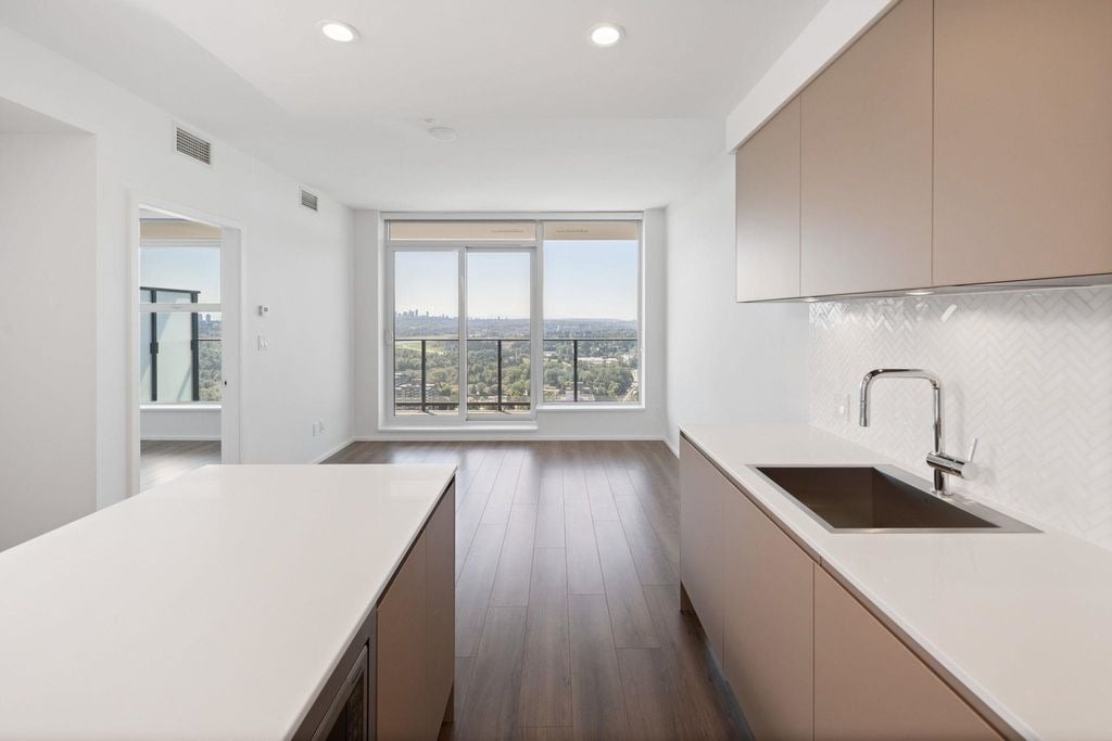 3809 Evergreen Pl, #3809