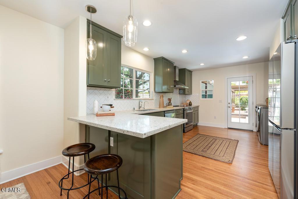 800 Winthrop Dr