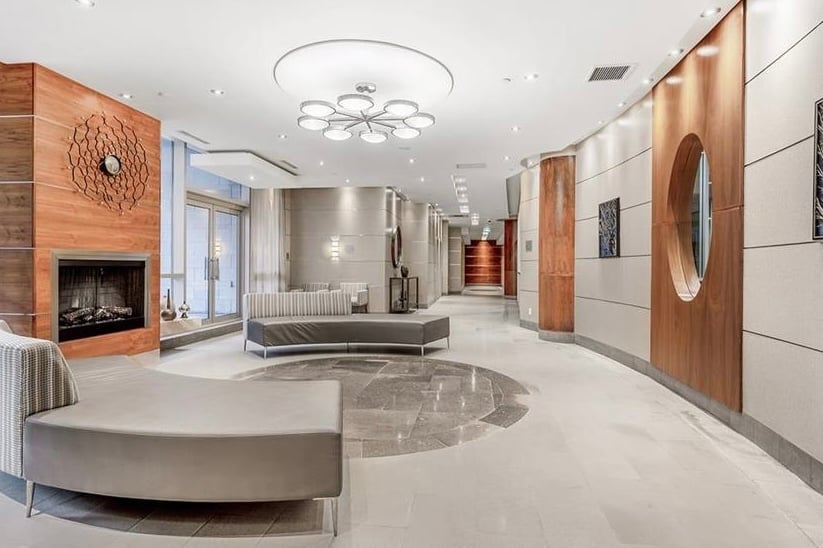 763 Bay St Unit: 3413