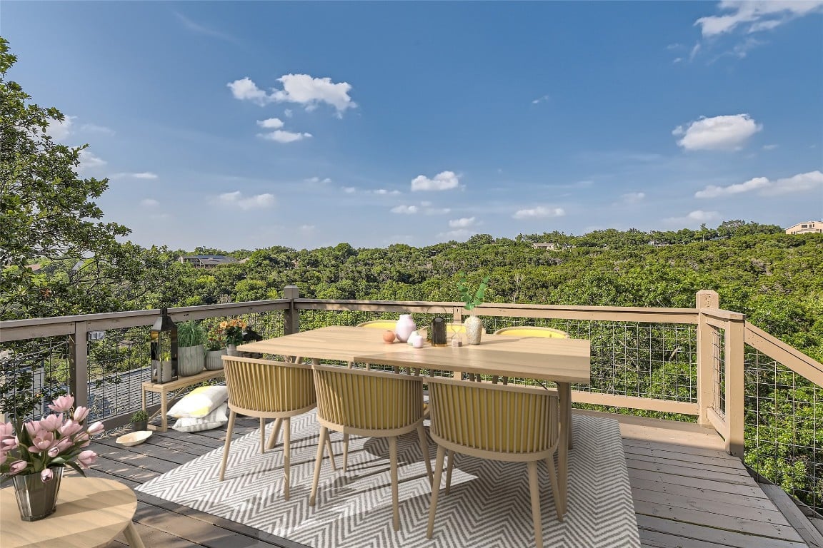 9322 Knoll Crest Loop