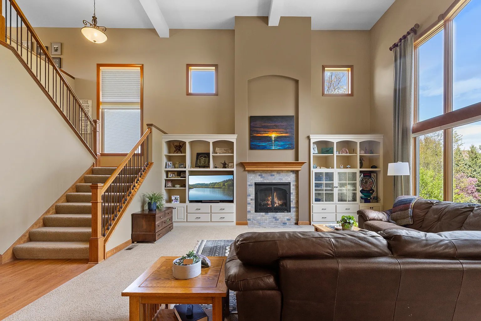 Hanson-Built Model Home on Quiet Cul-De-Sac