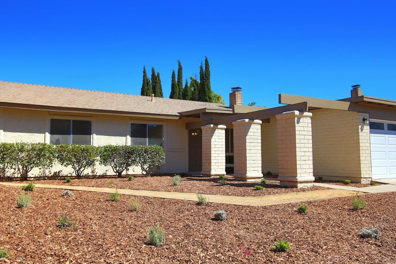 566 Irelan Dr