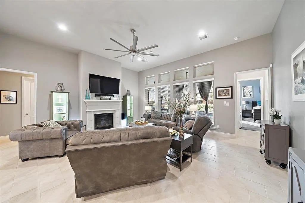 30422 Garden Glenn Ct