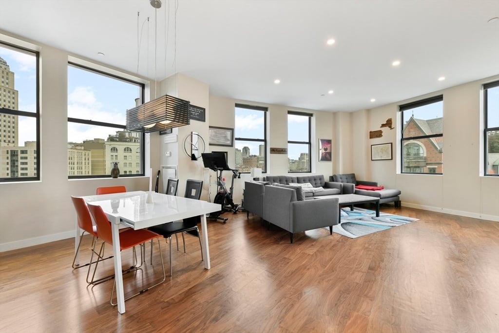 285 Columbus Lofts