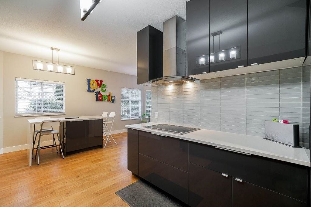15677 24 Ave, #1