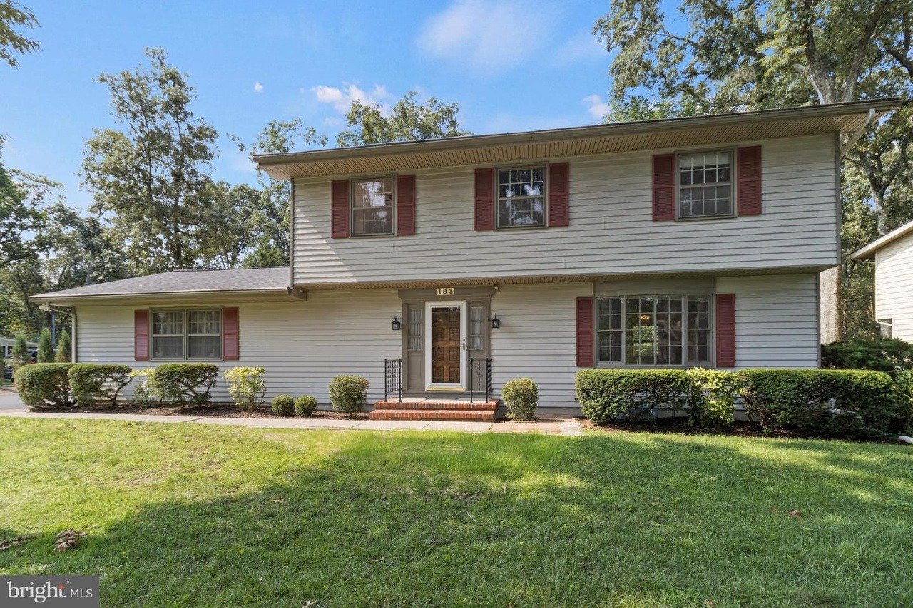 183 Grosvenor Ln