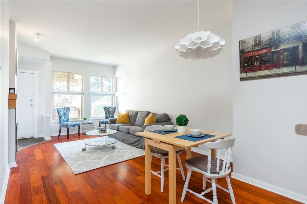 15 6th Ave, #135